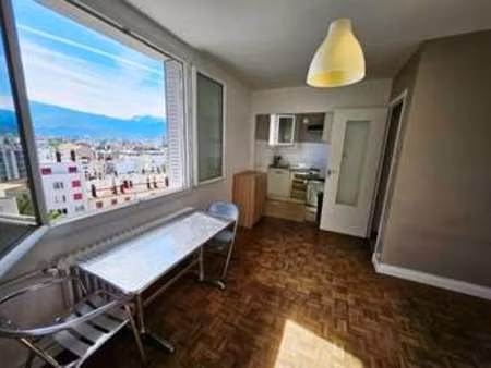 location appartement t1 meublé à grenoble (38000) : à louer t1 meublé / 20m² grenoble
