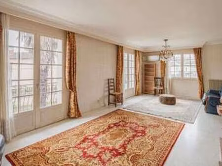 location maison à albi (81000) : à louer / 143m² albi