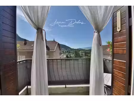 serres - maison de village 206m² avec terrasse et garage