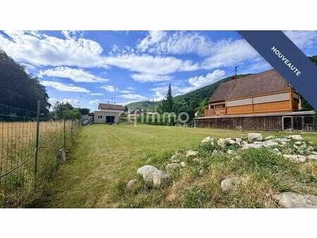 terrain constructible viabilisé à vendre