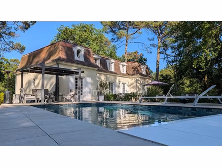 maison de luxe à vendre dans le quartier saint bruno-saint augustin