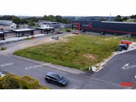 terrain constructible viabilisé à vendre