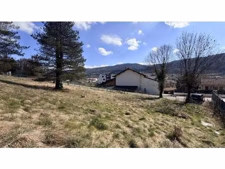 terrain constructible à vendre