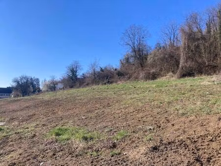 terrain constructible viabilisé à vendre