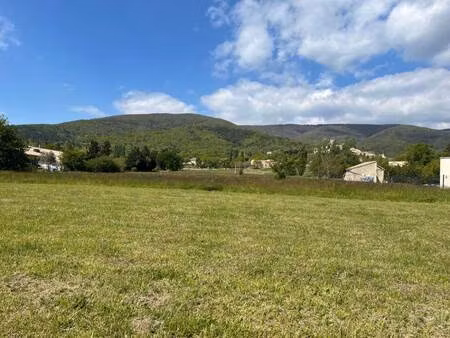 terrain constructible viabilisé à vendre