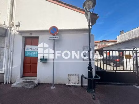 local commercial à louer