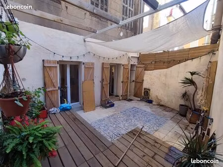 appartement rdc 40m2 + souplex 11m2 + cour intérieure 26m2