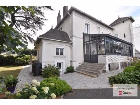 maison bourgeoise cholet 11 pièce(s) 278 m2