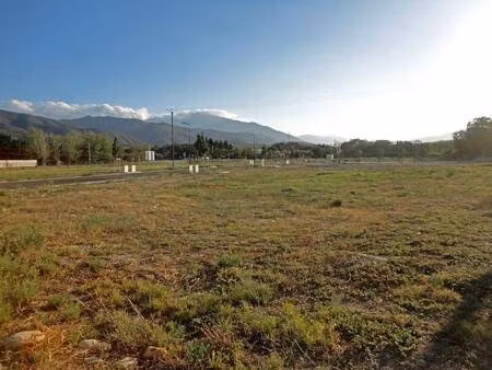 terrain constructible viabilisé à vendre