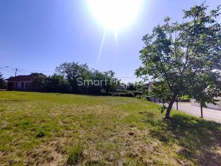 terrain constructible viabilisé à vendre