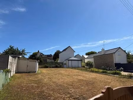 terrain constructible viabilisé à vendre