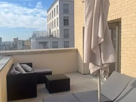 location meublée appartement 5 pièces 75 m² à bobigny (93000)  2 200 €