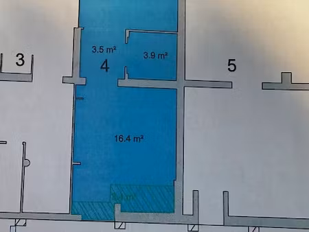location locaux professionnels 2 pièces 43.1 m² à frejus (83600)  500 €