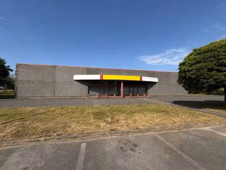 local commercial à vendre