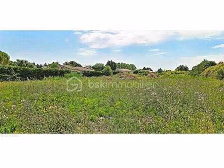 terrain constructible viabilisé à vendre