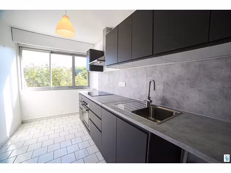 location appartement 3 pièces 65 m² à rouen (76000)