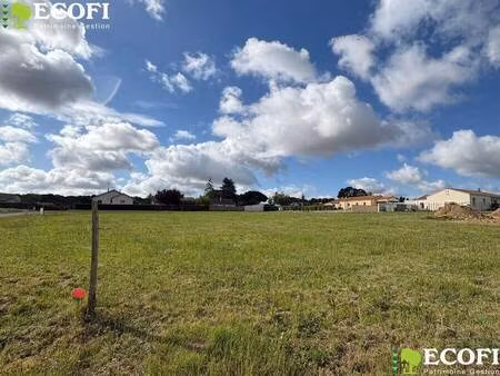 terrain constructible viabilisé à vendre