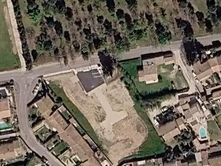 terrain constructible viabilisé à vendre