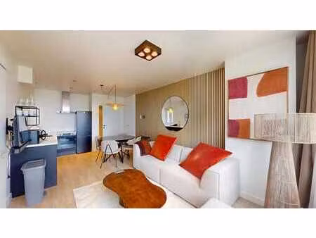 botanique - quartier des affaires - 100% meuble - peb b