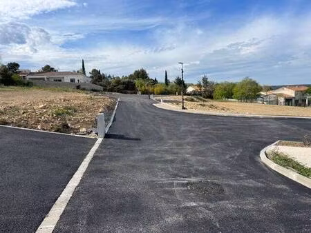 terrain constructible viabilisé à vendre