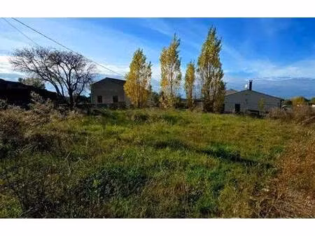 terrain constructible viabilisé à vendre