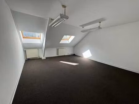 bureau de 28m2 dans la maison des énergies renouvelables