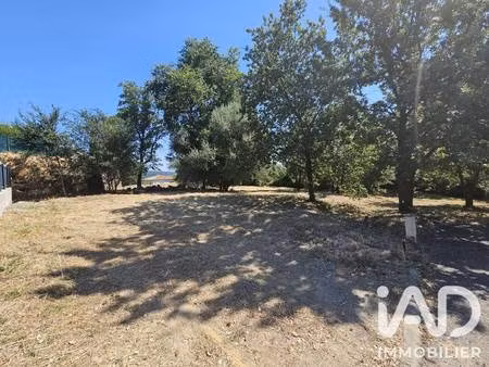 terrain constructible viabilisé à vendre