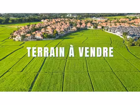 terrain constructible à vendre