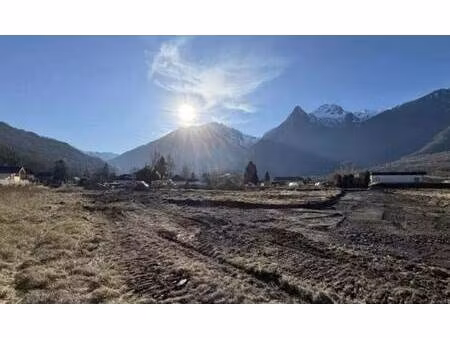 terrain constructible viabilisé à vendre