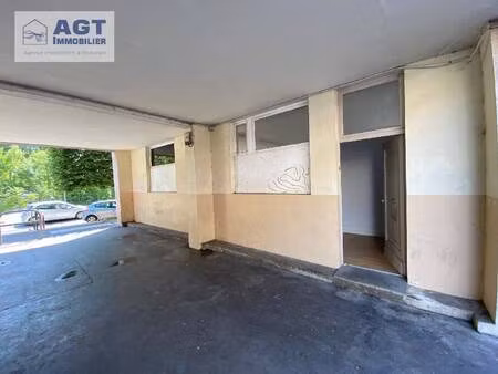 local commercial à louer