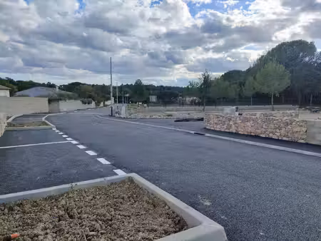 terrain constructible neuf à vendre