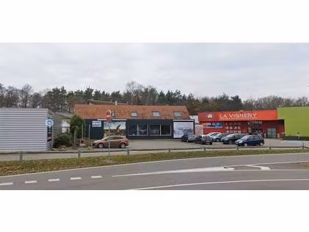 local commercial à louer