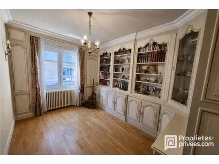 maison saint hilaire du harcouet 9 pièce(s) 184 m2