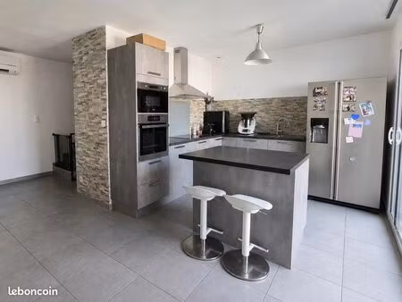 jolie maison contemporaine 93 m² – 3 chambres – quartier trigance