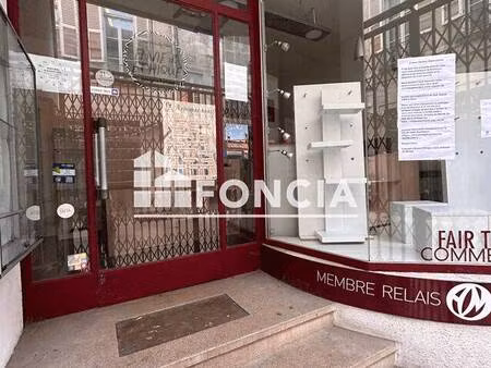 local commercial à louer