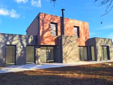 location maison à vannes (56000) : à louer / 140m² vannes