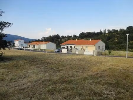 terrain constructible viabilisé à vendre