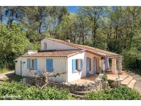 villa 4 pièces 106 m²