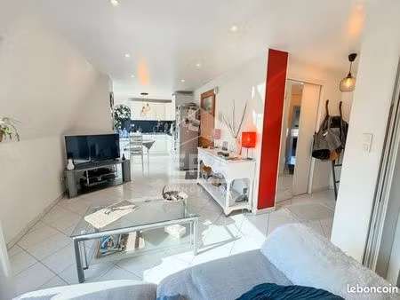 appartement 3 pièces 51 m²