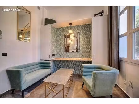 studio 1 pièce 20 m²
