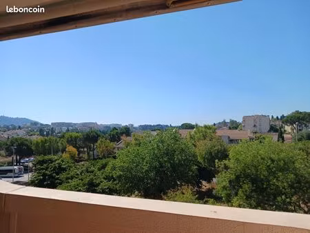 le cannet mimosas 2p 49 6 m2 + parking 970 charges comprises