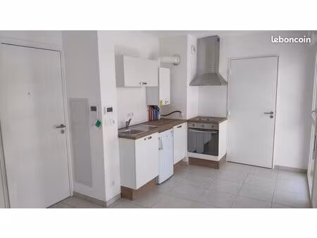studio 1 pièce 17 m²