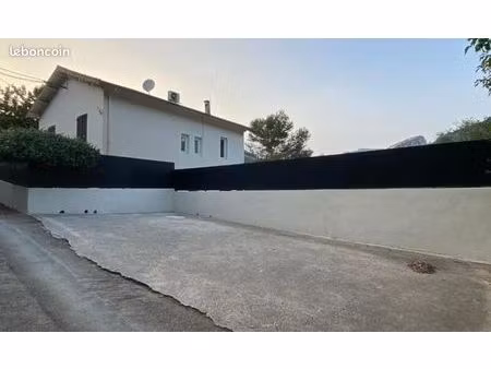 maison individuelle avec piscine proche de monaco