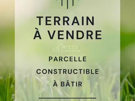 terrain constructible à vendre