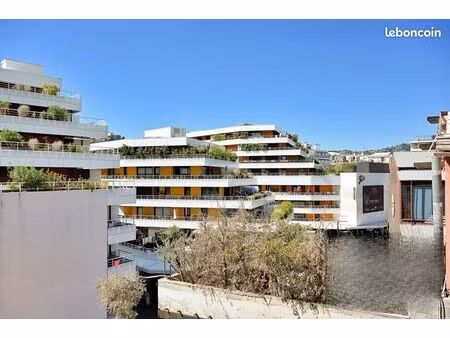 appartement 1 pièce 19 m²