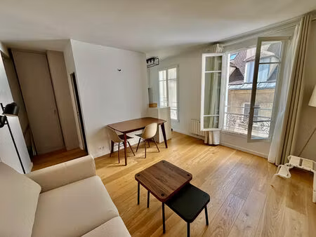 studio - entièrement rénové - arts et métiers
