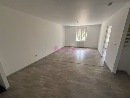 location algrange f2 parking