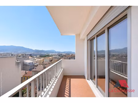 appartement 1 piece 29m2
