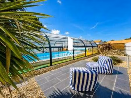 vente maison piscine à la tranche-sur-mer (85360) : à vendre piscine / 320m² la tranche-su