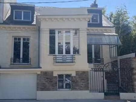 vente maison à nantes procé - monselet (44000) : à vendre / 221m² nantes procé - monselet